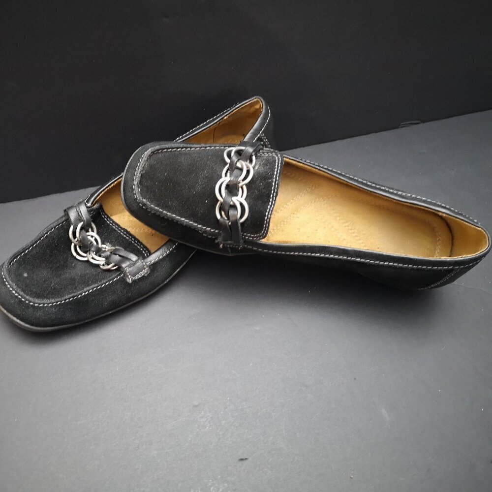 Naturalizer Ladies Size 8 1/2 Carlene Leather Upper Black Loafers
